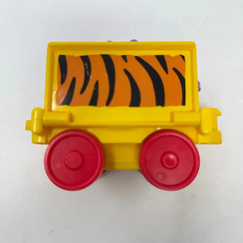 Fisher-Price Little People Musical Zoo Train 3 Cars 8 Animals Working Sounds